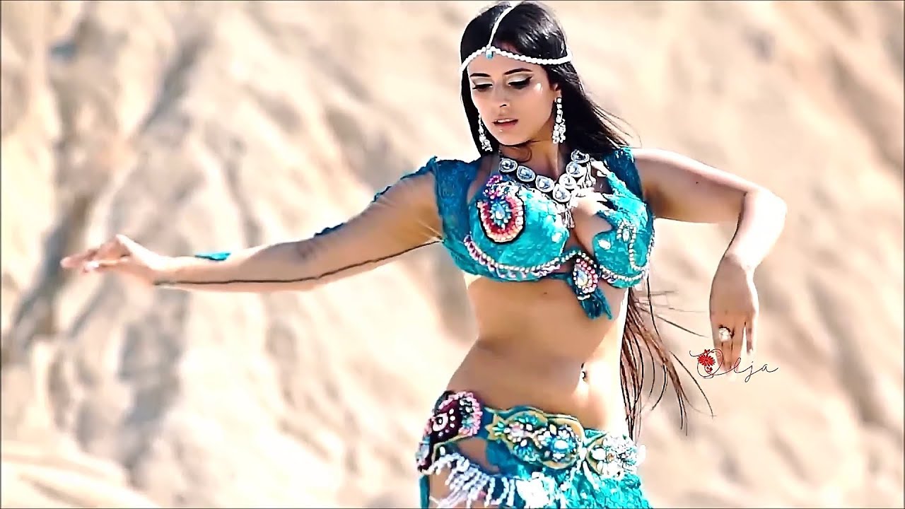 Западная музыка слушать. Иранские девушки танцуют. Восточные видеоклипы. Девушка танцует танец живота. Йалла хабиби.